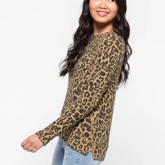 Stitch Fix l LNA Jillyan Raglan Sweatshirt, Large - Picture 5 of 14